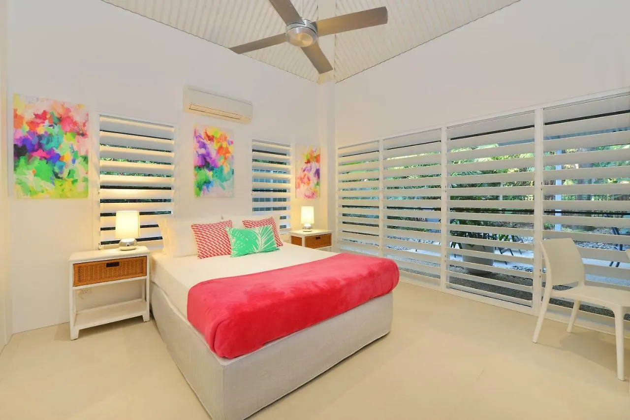 Serenity Port Douglas Villa